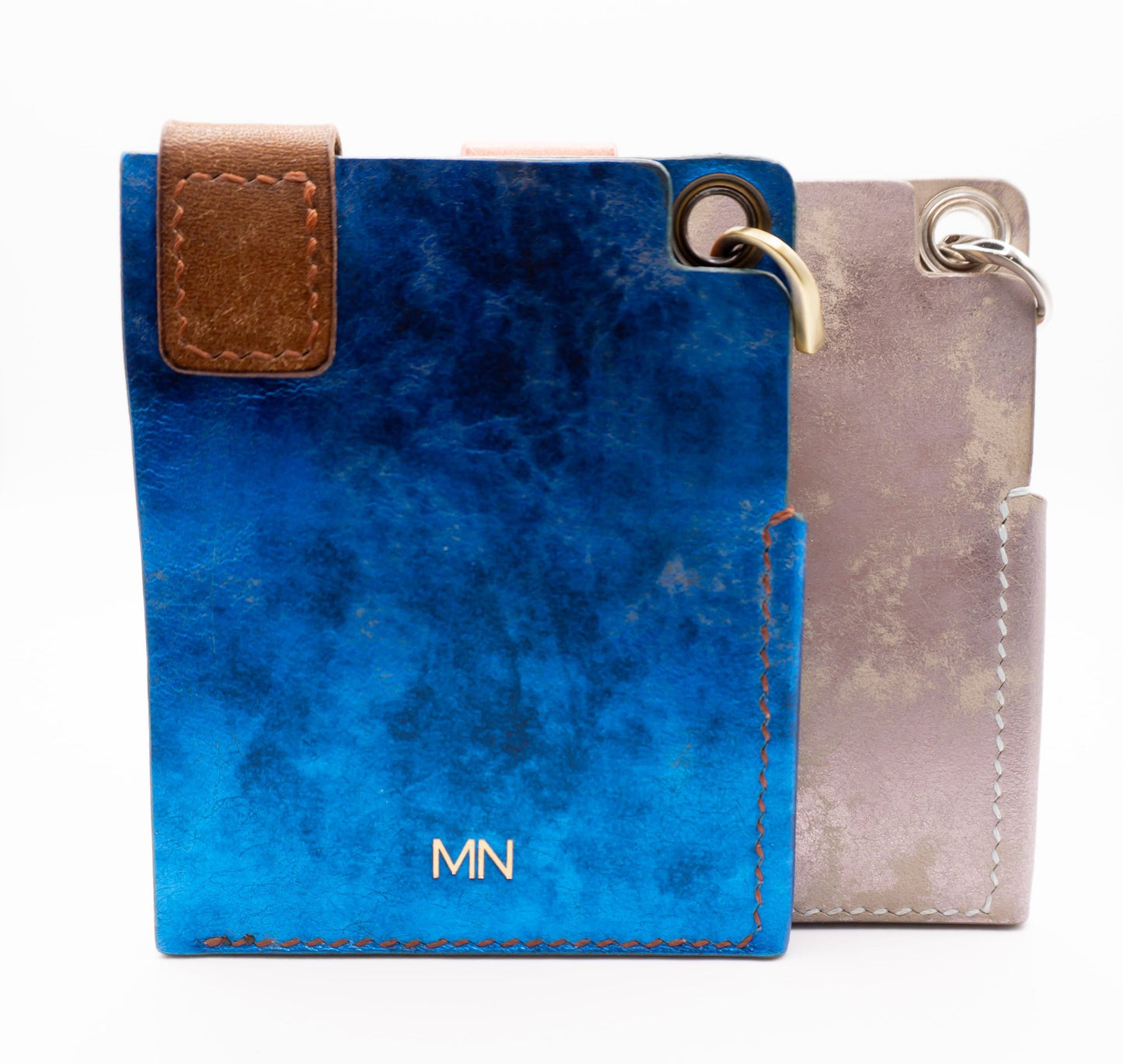 The Bisanzio 6.25: Minimalist Leather Card Holder | Handmade with Conceria Puccini Attilio, Badalassi Carlo & Conceria Walpier Leather - Atelier Evighet - Card Holder
