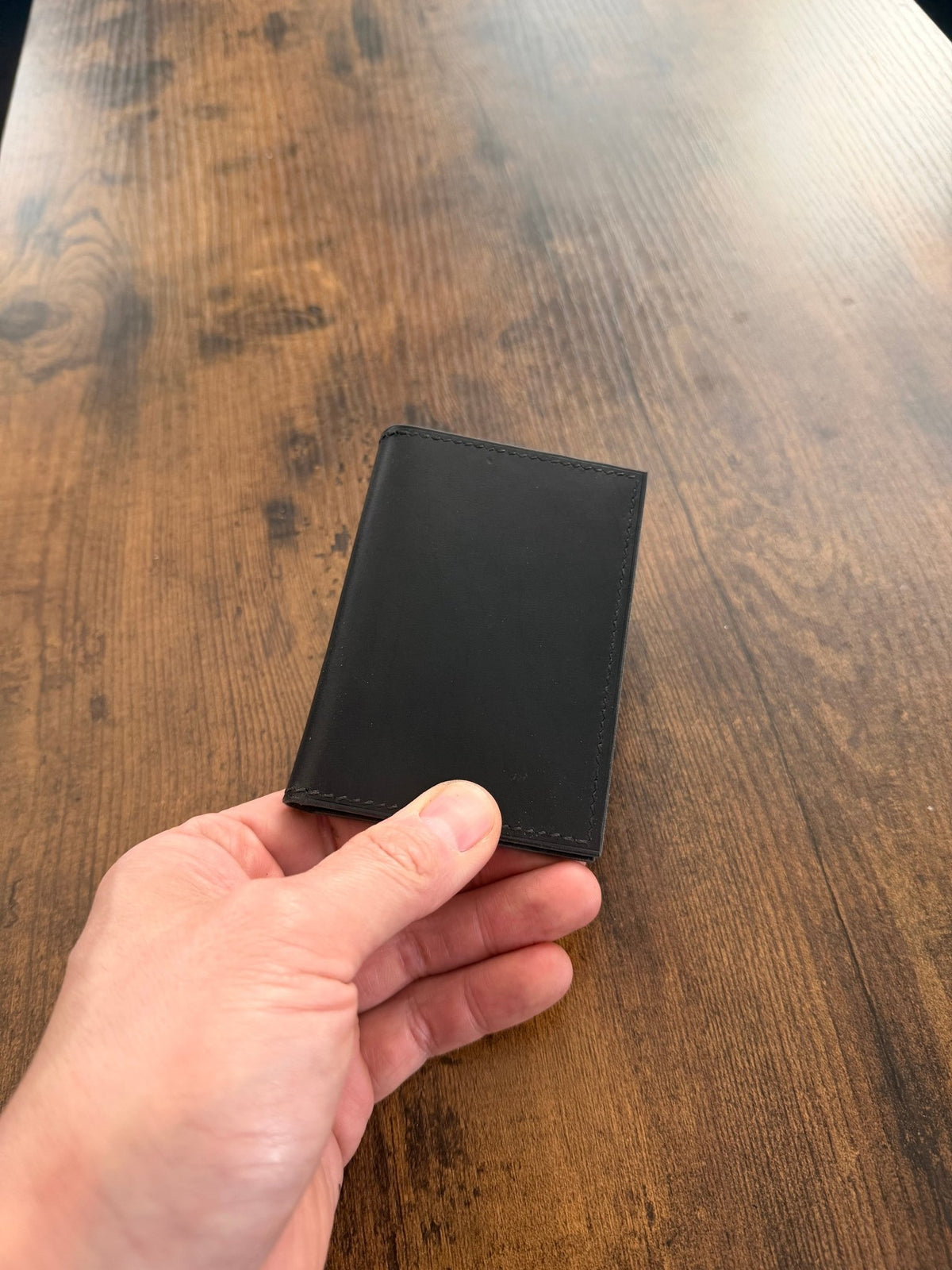 The Emrys: Slim Minimal Refined Leather Bifold Wallet (Black) - Atelier Evighet - Wallet