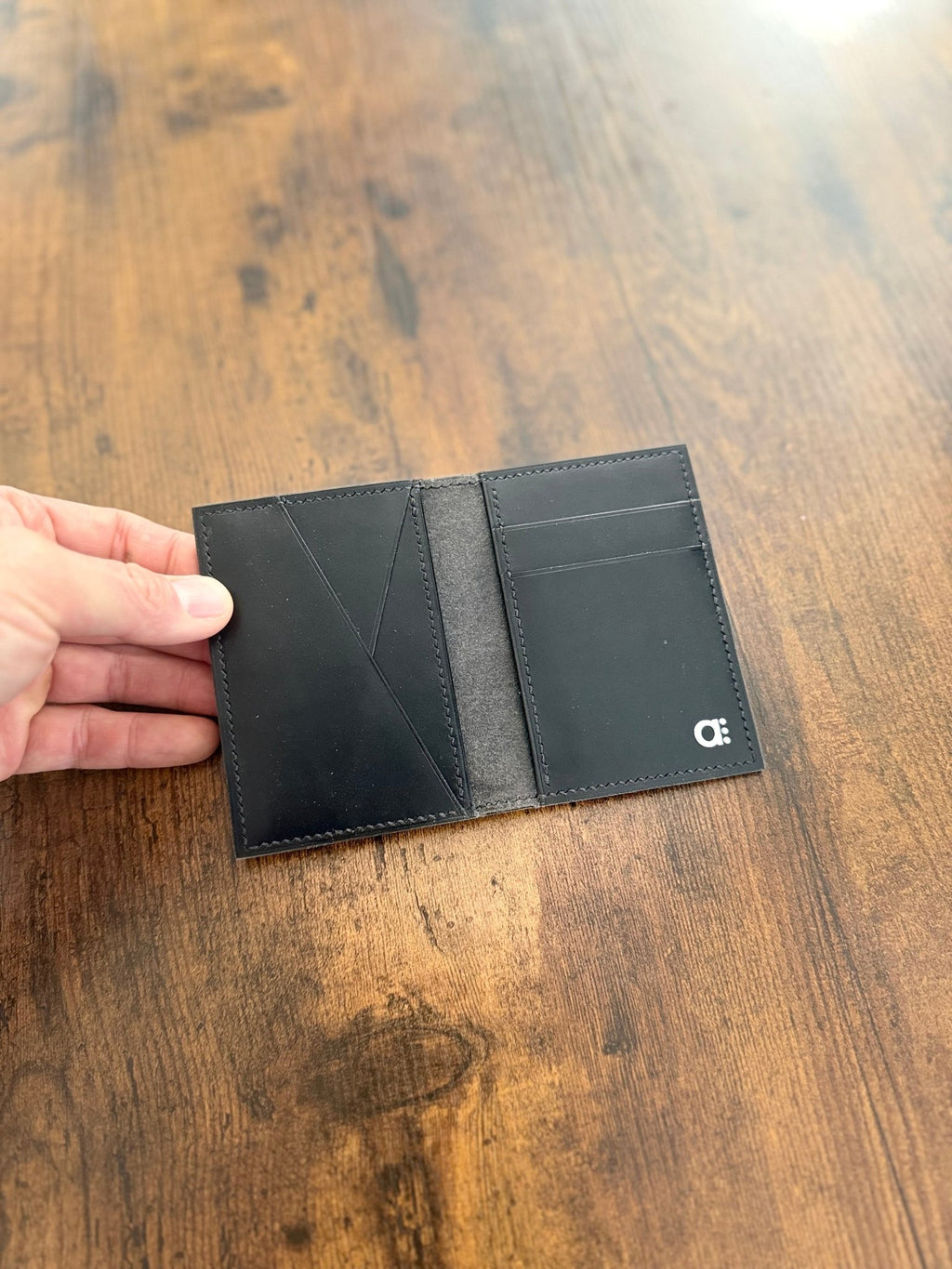 The Emrys: Slim Minimal Refined Leather Bifold Wallet (Black) - Atelier Evighet - Wallet
