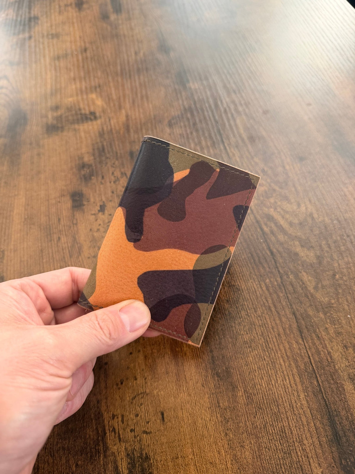 The Emrys: Slim Minimal Refined Leather Bifold Wallet (Camo) - Atelier Evighet - Wallet