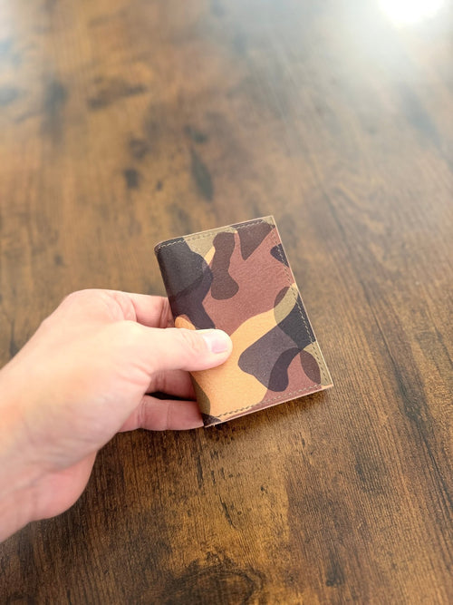 The Emrys: Slim Minimal Refined Leather Bifold Wallet (Camo) - Atelier Evighet - Wallet