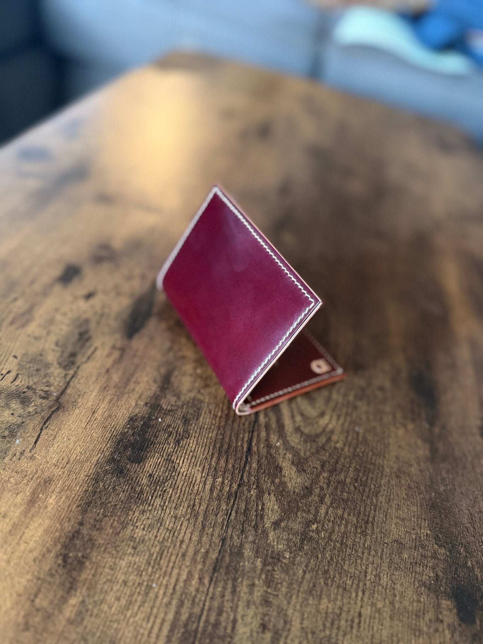 The Shell Buttero Emrys: Premium Slim Leather Bifold Wallet - Atelier Evighet - Wallet