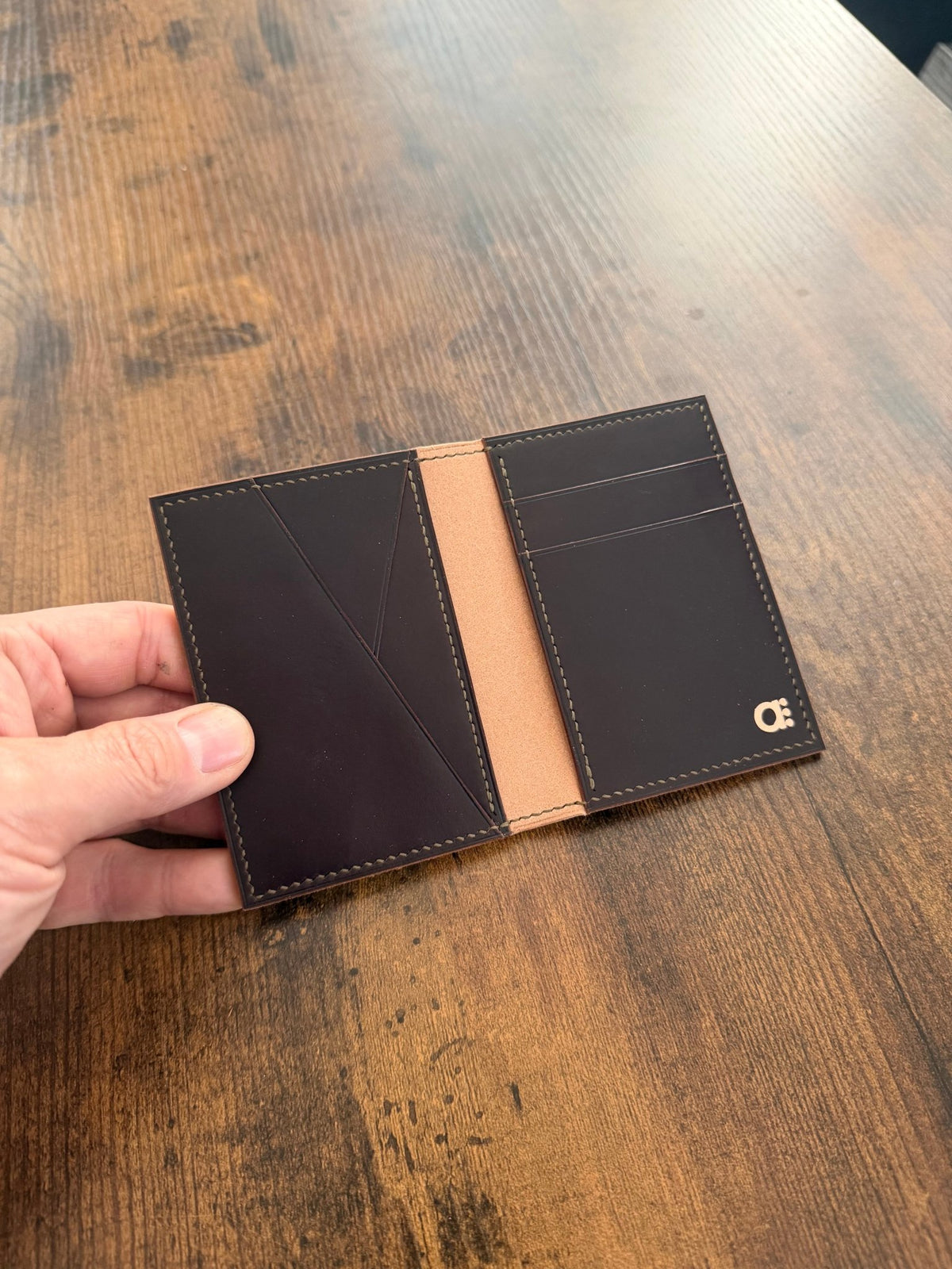 The Shell Dakota Emrys Bifold Wallet Ready-Made (Green) - Atelier Evighet - Wallet